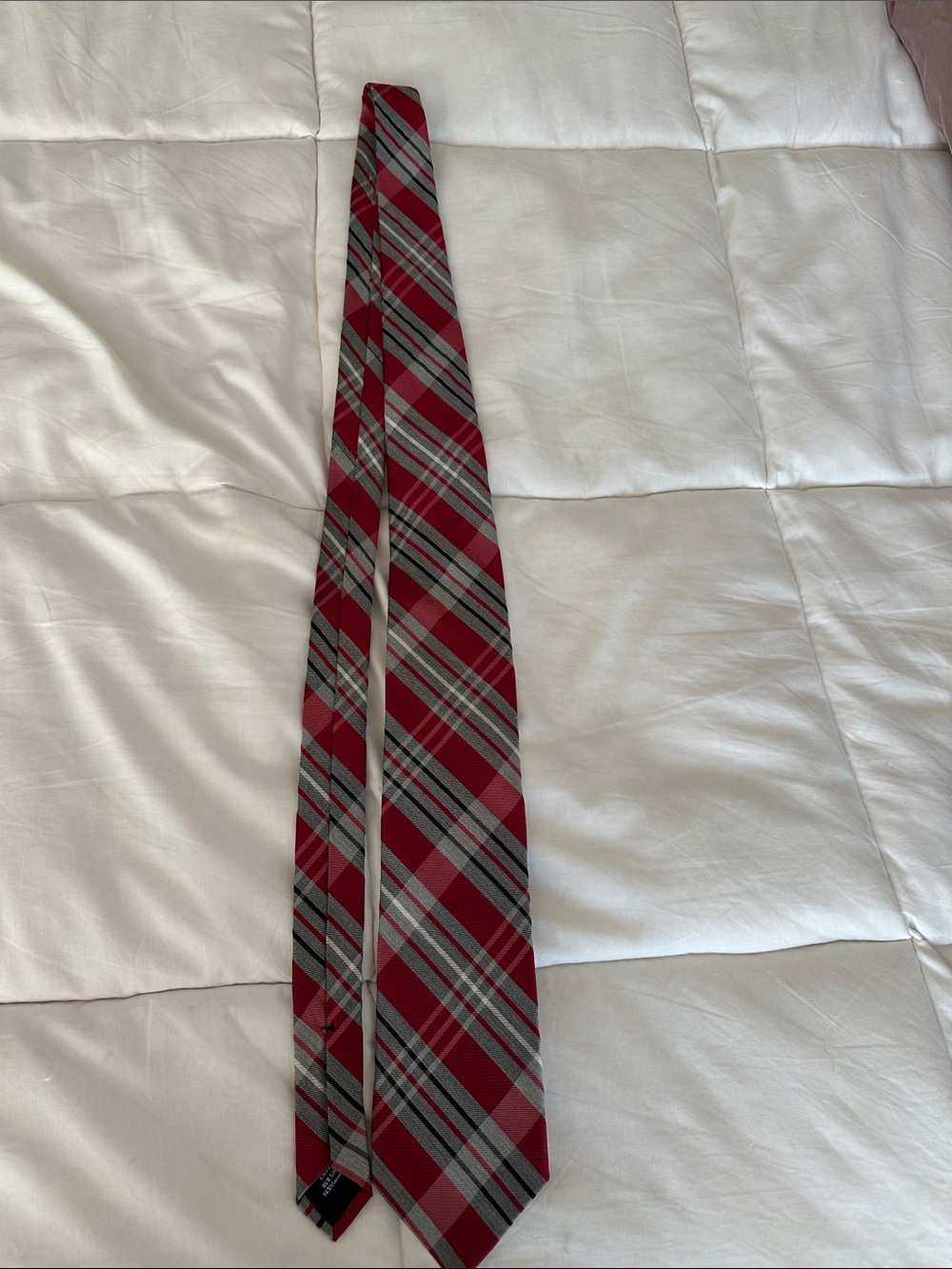 Men's Red Plaid Neck Tie - Classic Formal Accessory